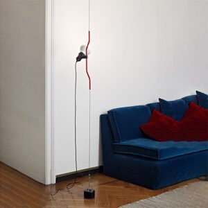 Standing upright floor lamp