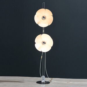 Petal floor lamp