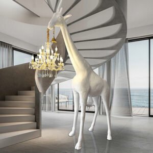 Giraffe floor lamp