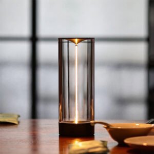 Magnetic suction table lamp