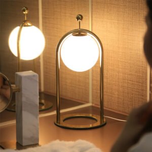 Table lamp